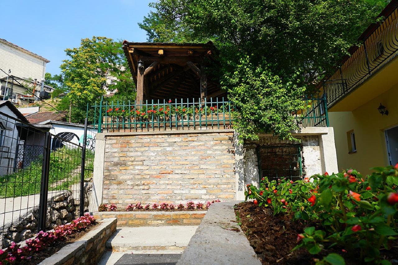 Male Stepenice Belgrado Exterior foto